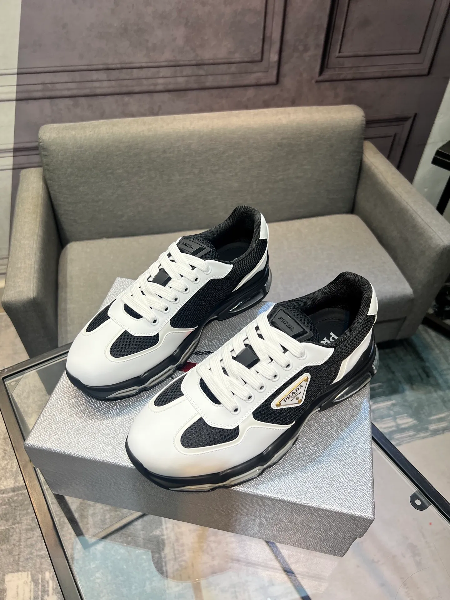 Men's shoes 💰660 [PRADA] Men's shoes are popular in the counter, official website is synchronized, 1 high-quality shipment ✔️ Original frosted cowhide + cowhide lining, 1🆚1 replica, original sole, 38-45 (45 customized, non-refundable)